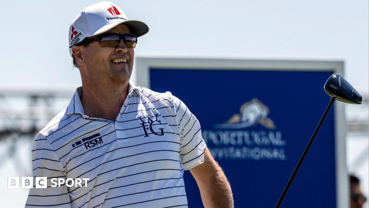 Zach Johnson Juarai Portugal Invitational, Taklukkan Cink dan Harrington