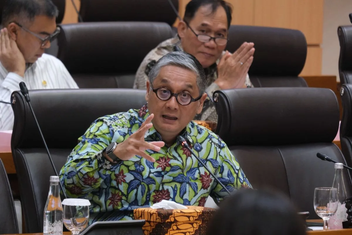 Kunjungan Wisman Naik, Belanja Turun: DPR Desak Pariwisata Naik Kelas