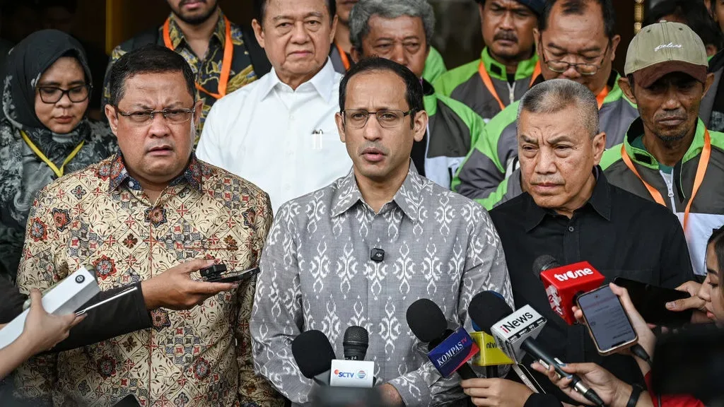 Banding Kasus Chromebook: PT Jakarta Kabulkan Pemeriksaan Ulang Lima Saksi, Nadiem Sebut Vonis 10 Tahun Penuh Rekayasa